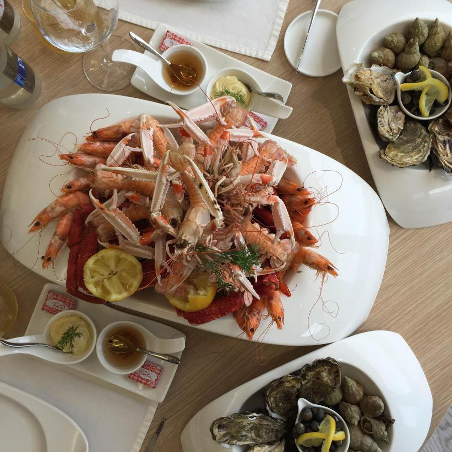 Logis Hotel Du Parc Perros-Guirec Kültér fotó